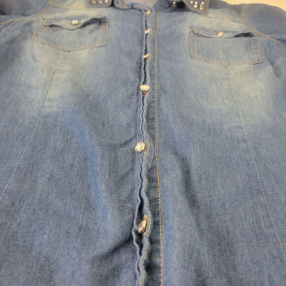 Cotton Express Shirt Womens Large Petite‎ Blue Top Chambray Roll Tab Button Up - Picture 10 of 15